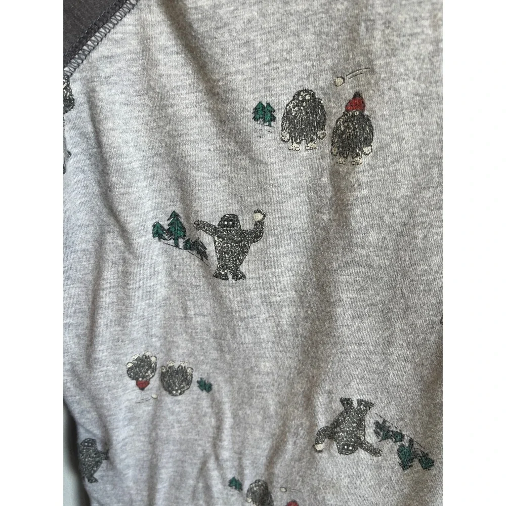OshKosh Bgosh Boys Yeti Sasquatch Raglan Long Sleeve Shirt Grey Size 10/12